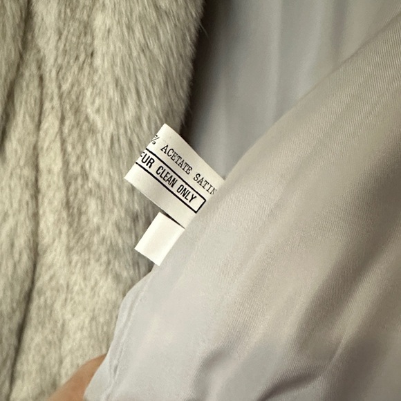 Saga Fox Saks Fifth Avenue Women's Cream White Fox Jacket - Picture 4 of 9